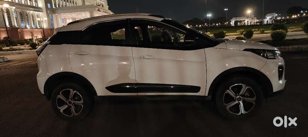 Tata Nexon Xza Plus 2023 Top End