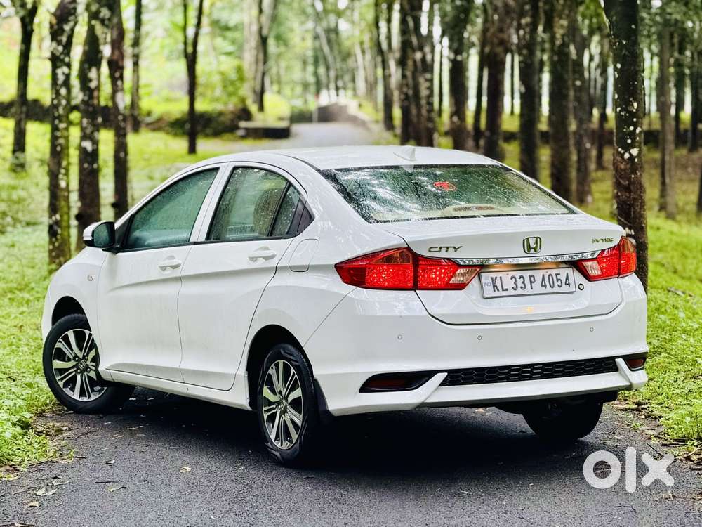 Honda City Zx Vtec Plus, 2022, Petrol