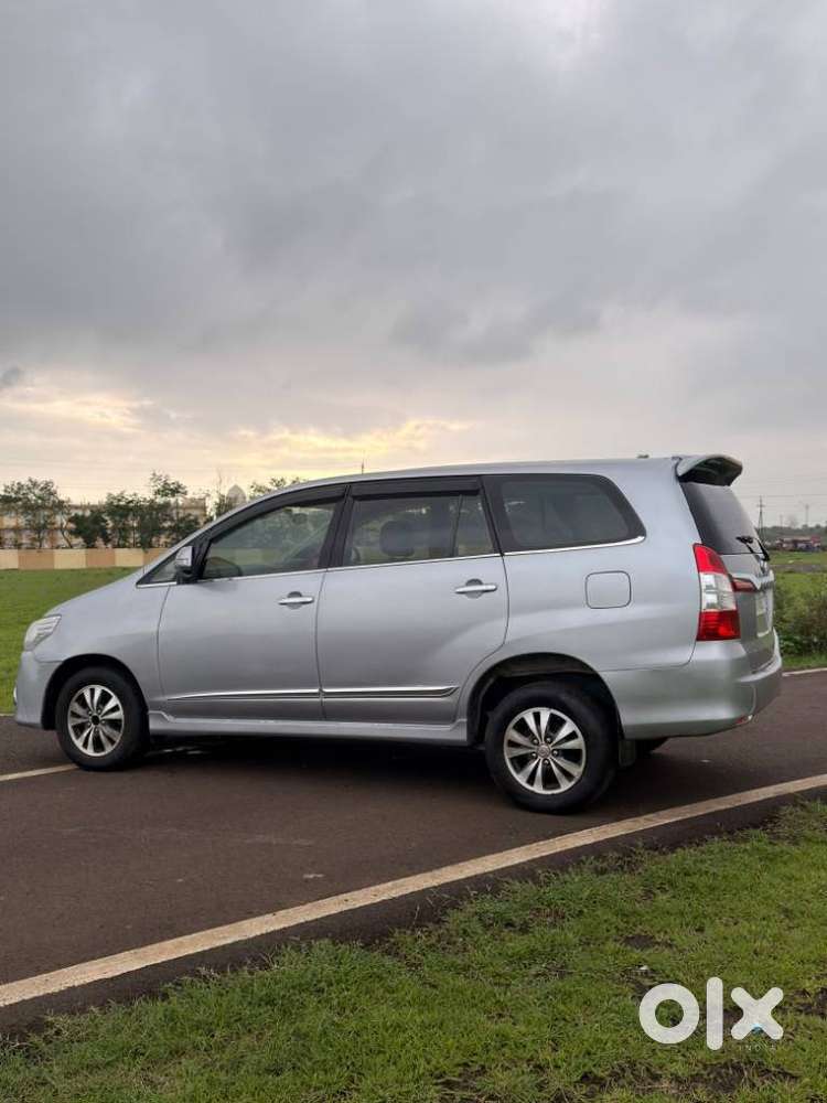 Toyota Innova 2.5 Vx 8 Str, 2015, Diesel
