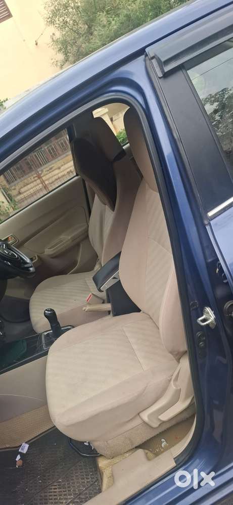 Maruti Suzuki Swift Dzire 1.3 Lxi, 2017, Petrol