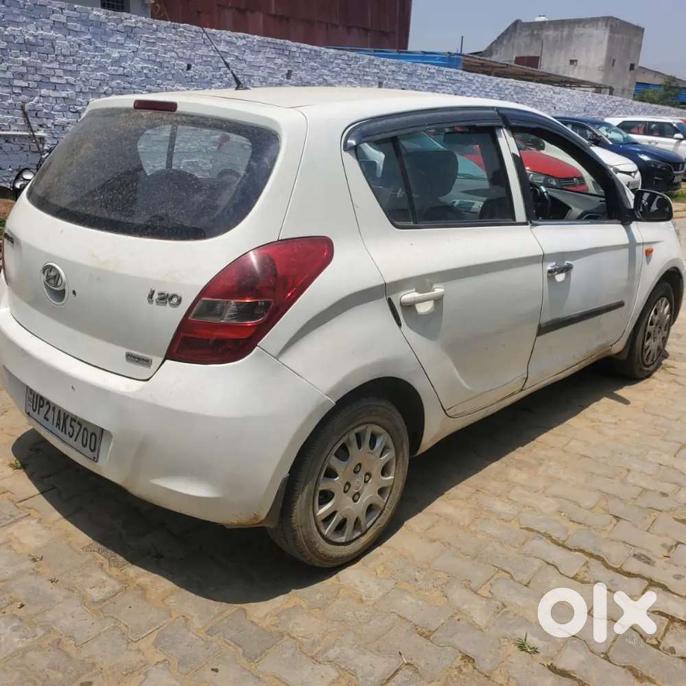 Hyundai I20 Sportz 2011 Diesel Car