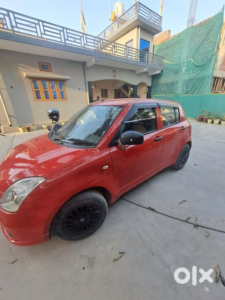 Maruti Suzuki Swift Petrol