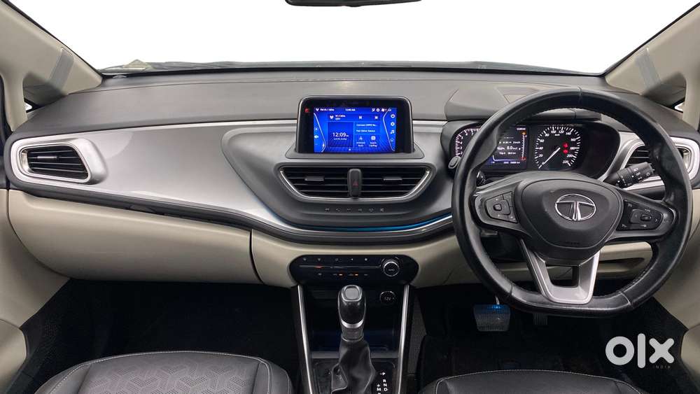 Tata Altroz 1.2 Xza Plus, 2022, Petrol