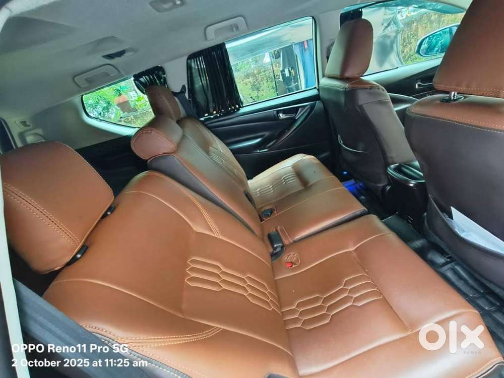 Toyota Innova Crysta 2016  50,651km  Petrol Manual  Well Maintaine