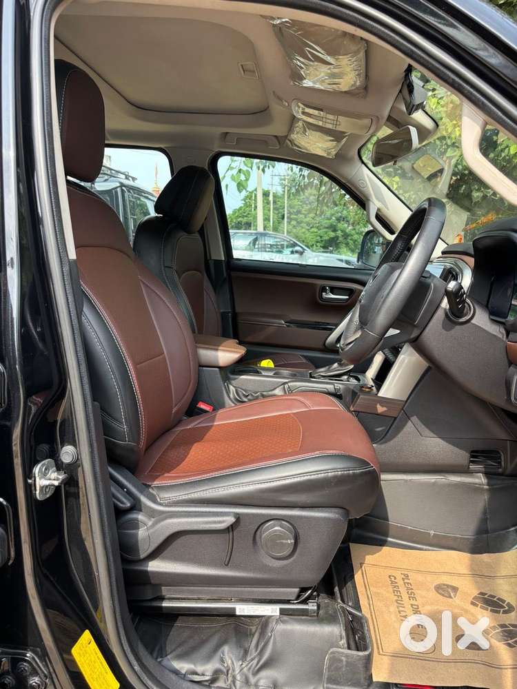 Mahindra Scorpio-n 2.2 Z8 Diesel At 7 Str, 2023, Diesel