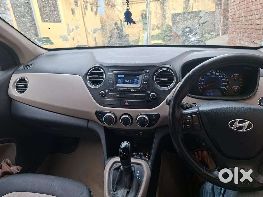 Hyundai Petrol Automatic 2016 Car