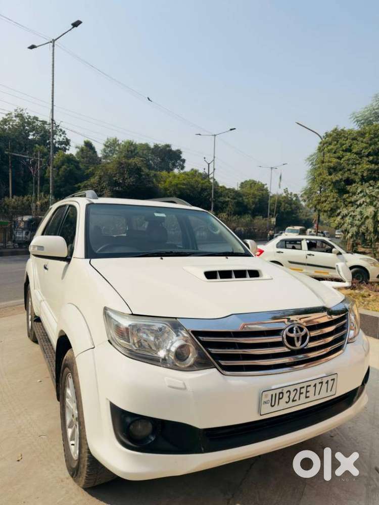 Toyota Fortuner 3.0 4x4 Manual, 2013, Diesel