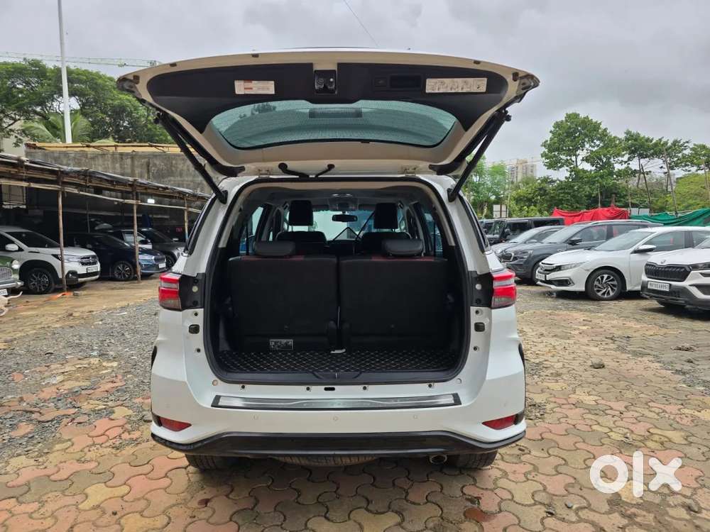 Toyota Fortuner Legender, 2026, Diesel
