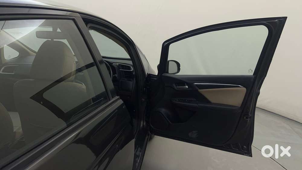 Honda Jazz [ ] 1.2 V I-vtec Mt, 2016, Petrol