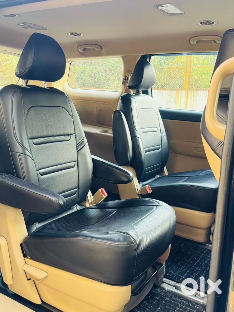 Kia Carnival Premium, 2021, Diesel