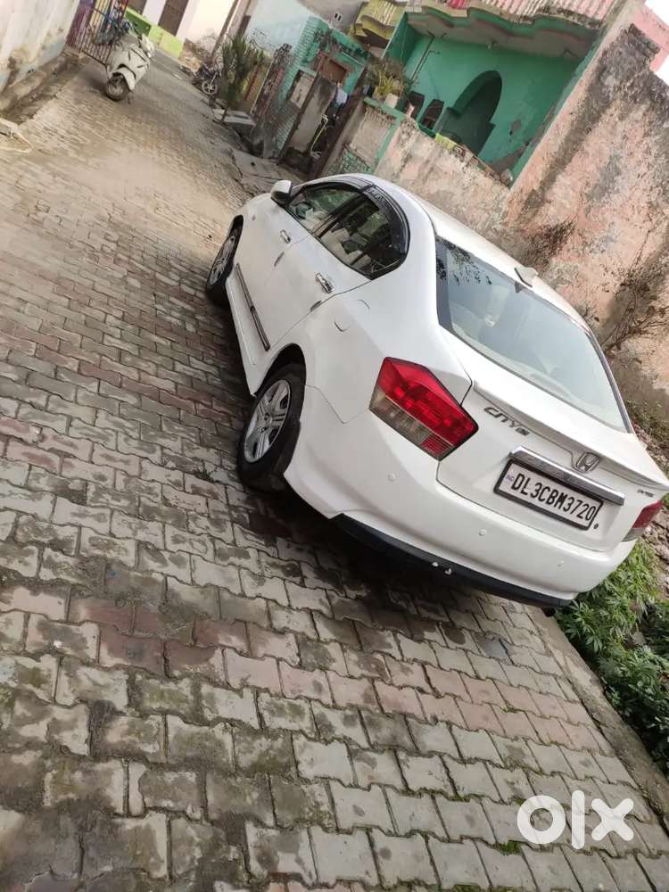 Honda City Hybrid November 2009 R.c. Expire Hai