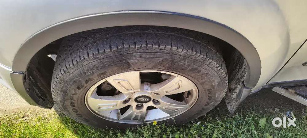 Mahindra Xuv 500 2015 Diesel 109000 Km Driven In A Awesome Condition..
