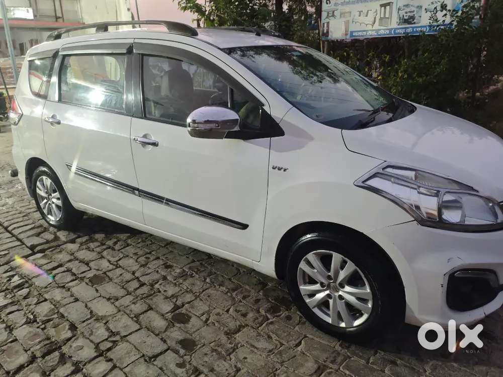 Maruti Suzuki Ertiga 2016 Petrol 70000 Km Driven