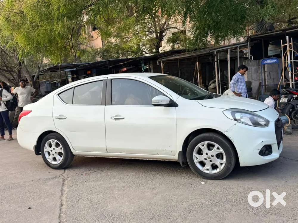 Renault Scala 2015model