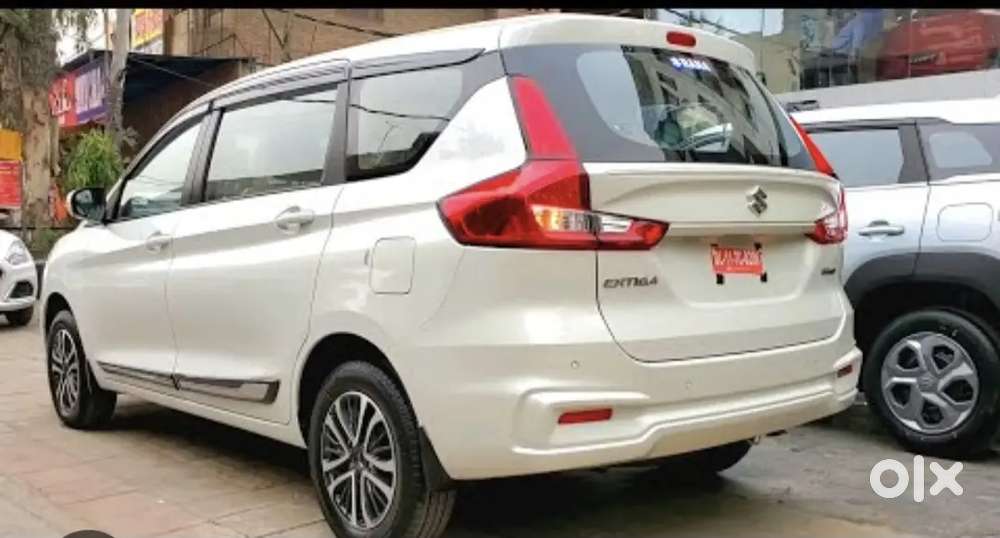 Maruti Suzuki Ertiga 2023 Cng & Hybrids 85000 Km Driven