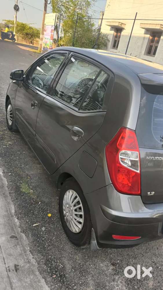 Hyundai I10 2011 Petrol 69000 Km Driven