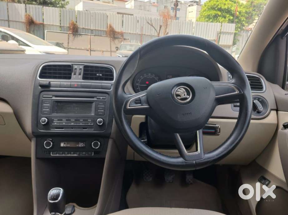 Skoda Rapid 1.5 Tdi Mt Style, 2015, Diesel