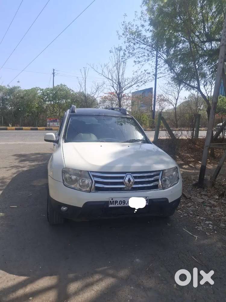 Renault Duster 2014 Modal