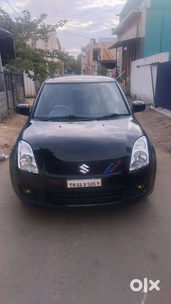 Maruti Suzuki Swift Vxi + Manual, 2010, Petrol