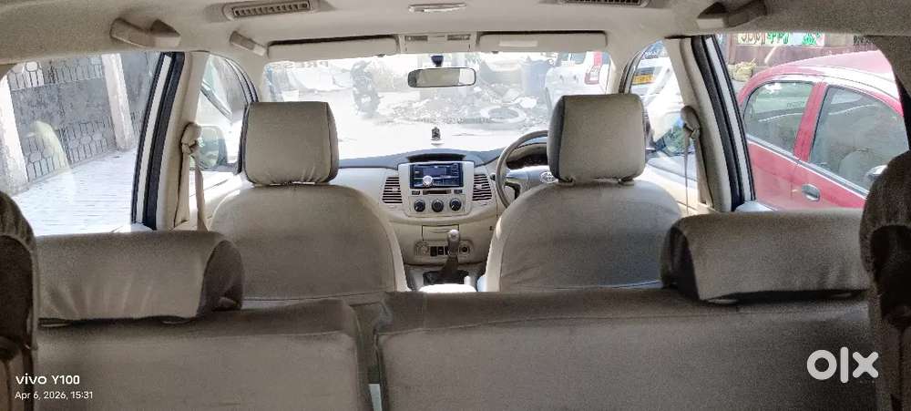 Toyota Innova 2012 Diesel 59000 Km Driven