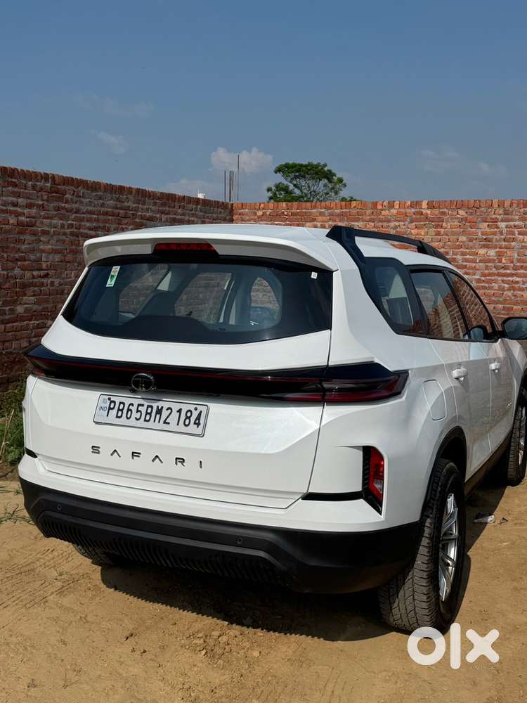 Tata Safari Diesel Manual 2025