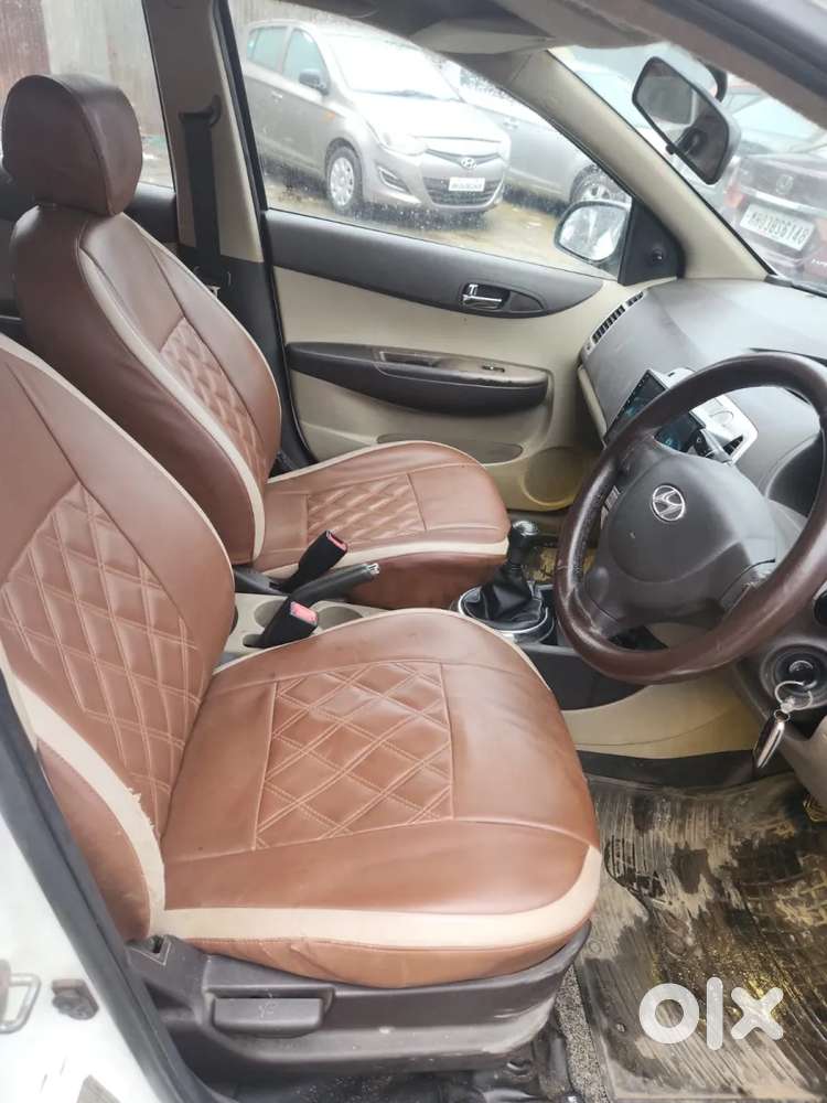 Hyundai I20 1.2 Sportz (o), 2011, Petrol