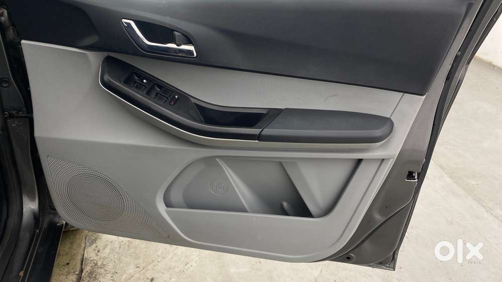 Tata Tiago Xza Plus, 2021, Petrol