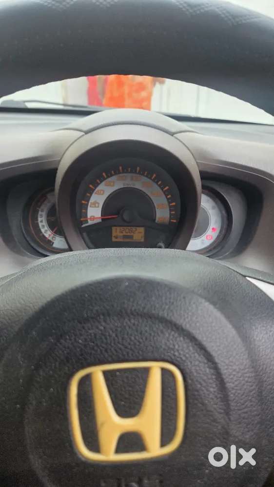 Honda Brio Vx Petrol 2011