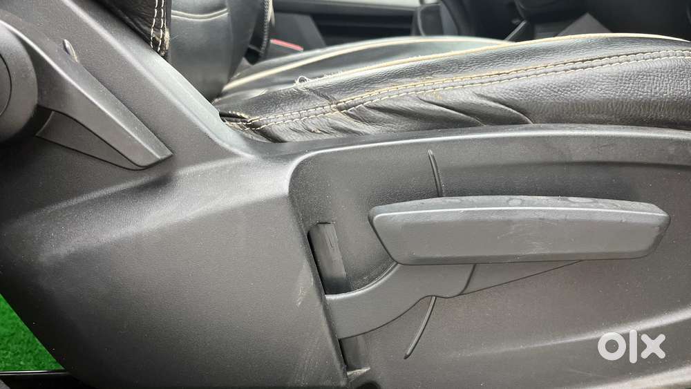 Tata Punch Creative Dual Tone Mt Sunroof, 2024, Petrol