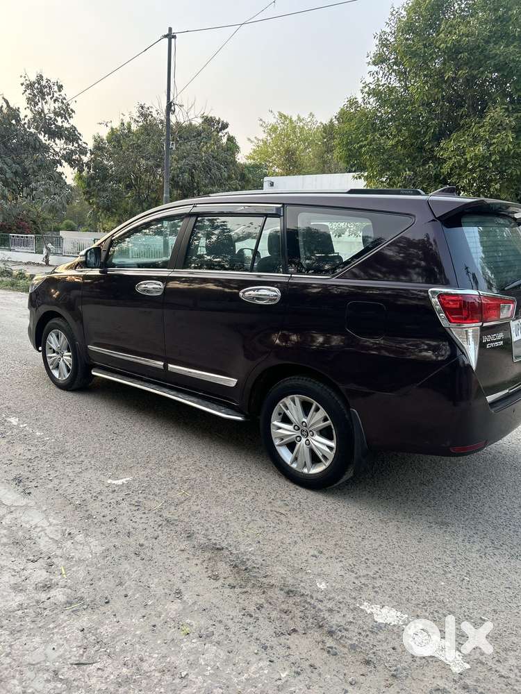 Toyota Innova Crysta 2.8 Zx At 7 Seater, 2018, Diesel