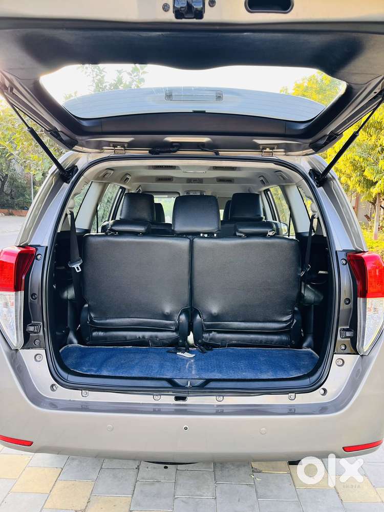 Toyota Innova Crysta 2.4 Gx Mt, 2016, Diesel