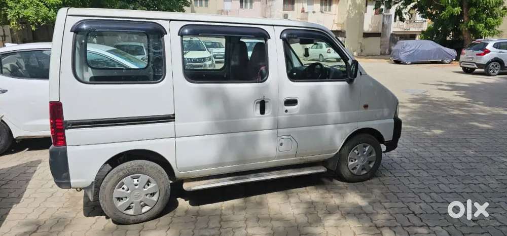 Maruti Suzuki Eeco 2024 Cng & Hybrids 32000 Km Driven
