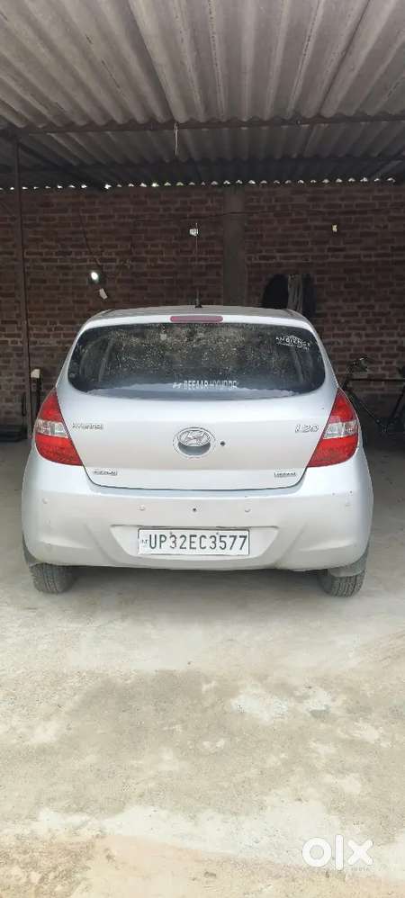 Hyundai I20 2012 Diesel 100000 Km Driven
