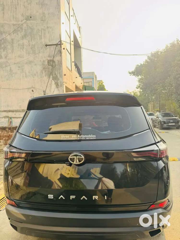 Up 15 Dr 9293 Gadi Dehradun Mein Khadi Hai