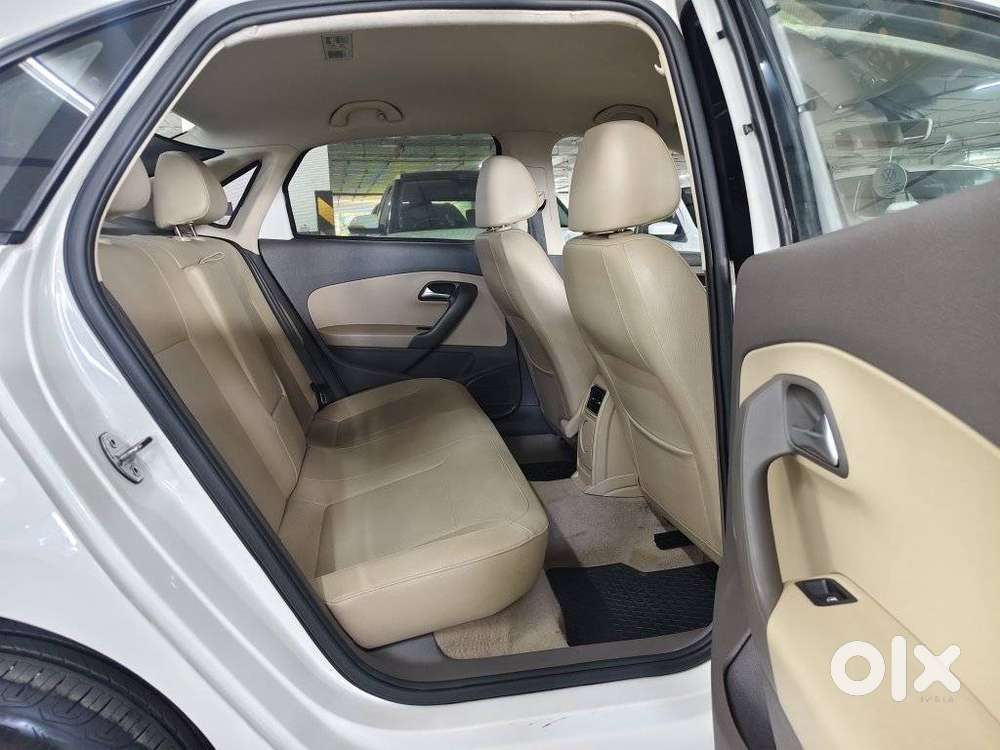 Volkswagen Vento 1.2 Tsi Highline At, 2017, Petrol