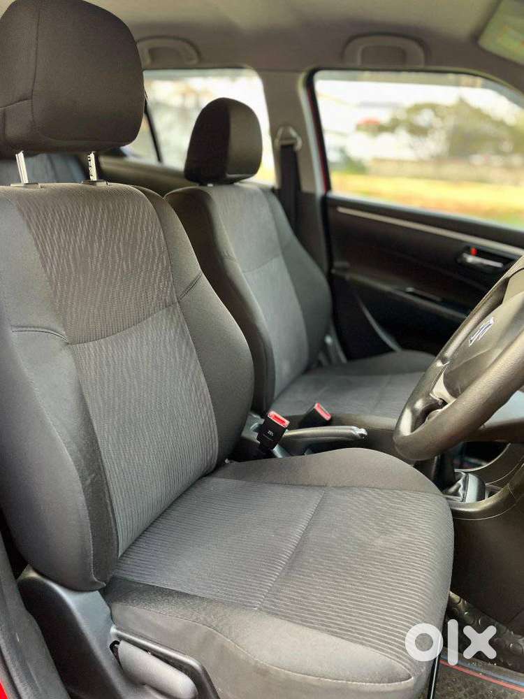 Maruti Suzuki Swift Vxi, 2016, Petrol