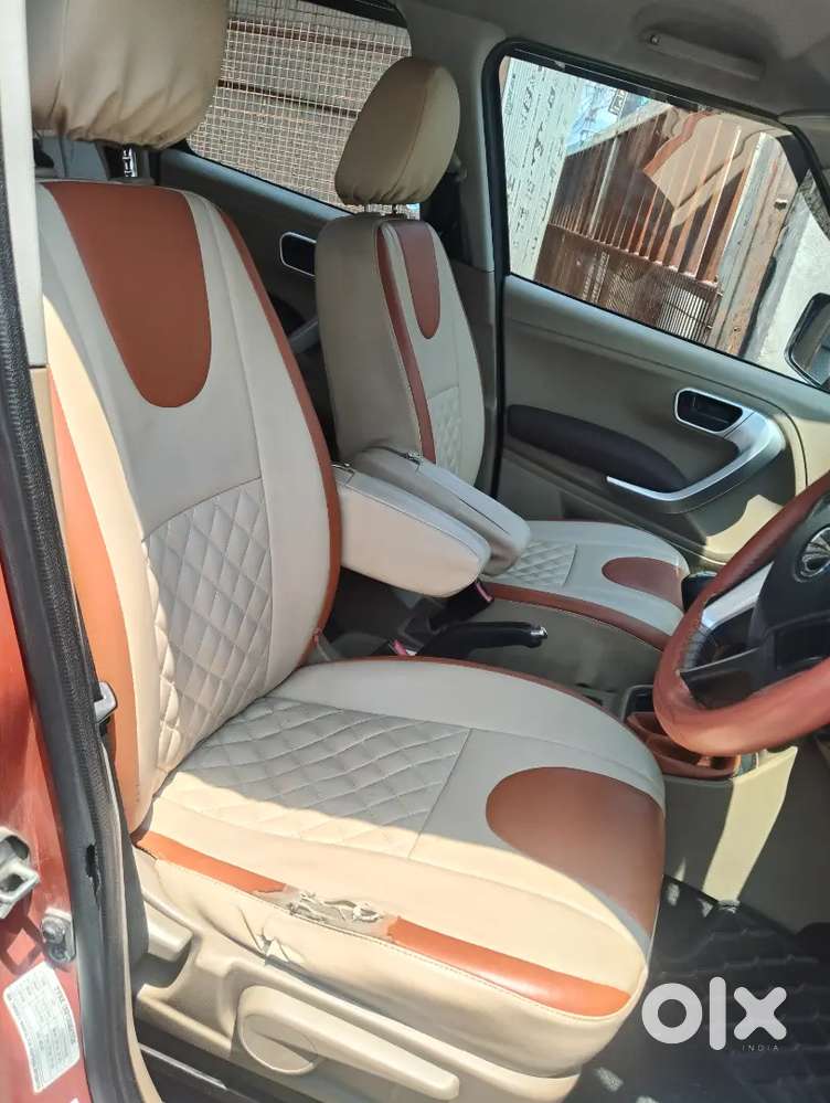 Mahindra Tuv 300 2016