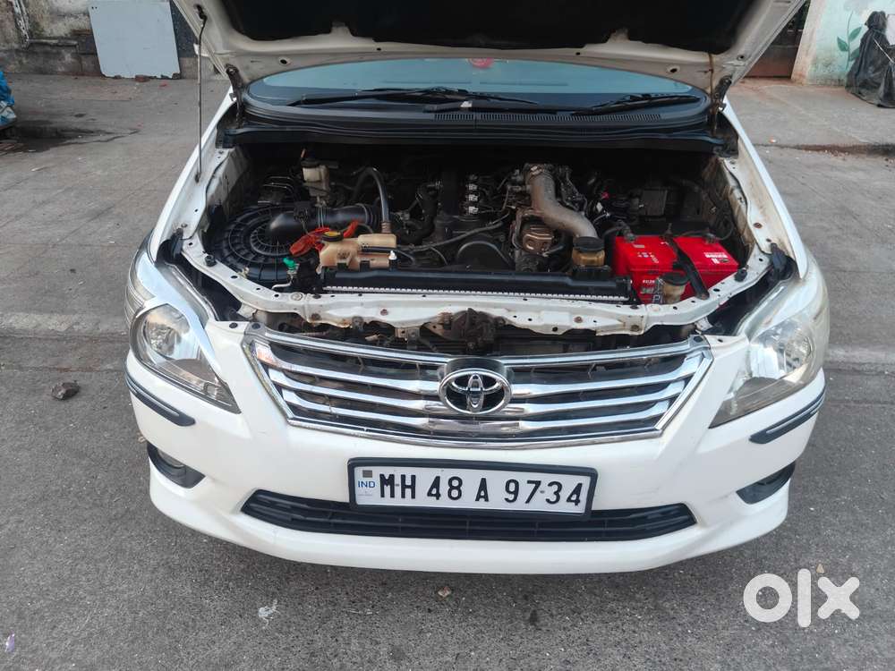 Toyota Innova 2.5 G (diesel) 8 Seater, 2012, Diesel