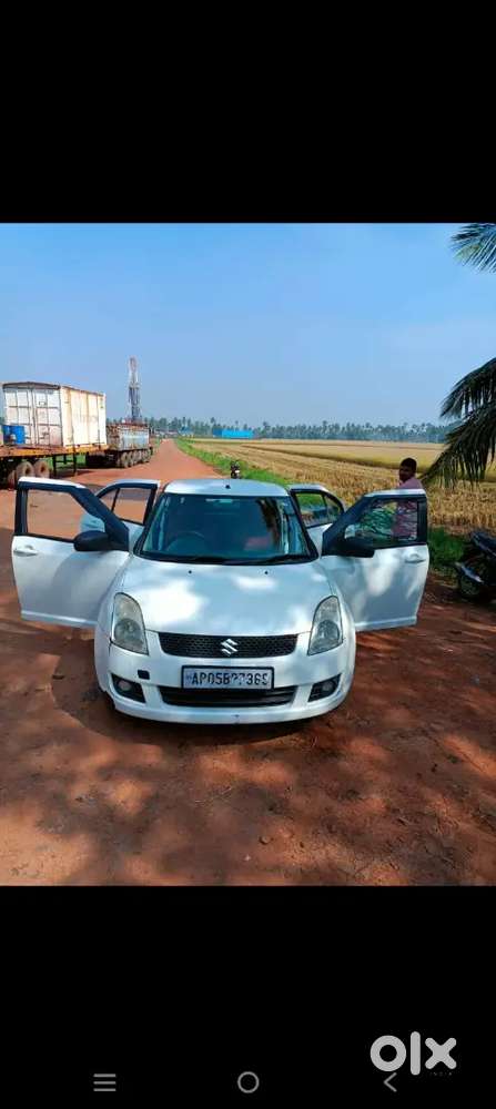 Maruti Suzuki Swift Dzire 2010