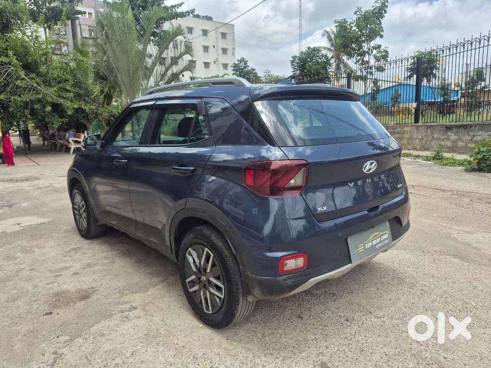 Hyundai Venue 1.0 Sx Turbo Imt, 2022, Petrol