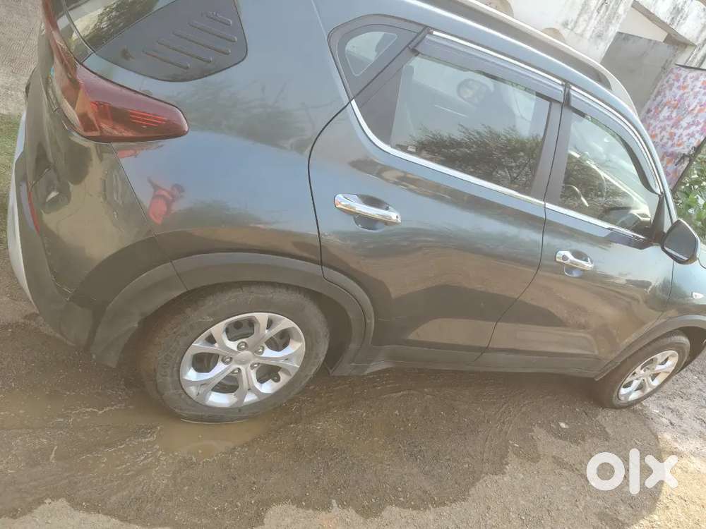 Kia Sonet 1.2 Hte 2023