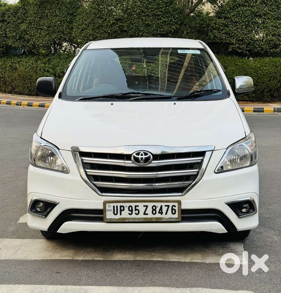 Toyota Innova 2.5 G (diesel) 8 Seater, 2015, Diesel