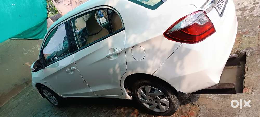 Honda Amaze 1.5 Smt 2016 Tyar 70 % Engine Gear A.c Full Ok