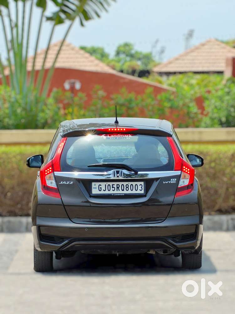 Honda Jazz [2020-2023] 1.2 V I-vtec Mt, 2022, Cng & Hybrids