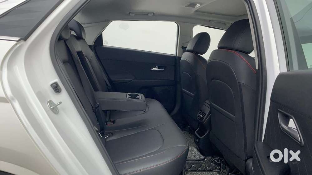 Hyundai Verna 1.5 Sx (o) Turbo Petrol Dct Dual Tone, 2024, Petrol