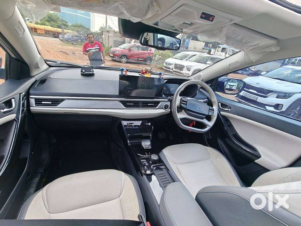Tata Curvv Ev Empowered Plus A 55, 2024