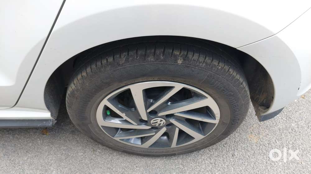 Volkswagen Polo 1.0 Tsi Comfortline At, 2021, Petrol