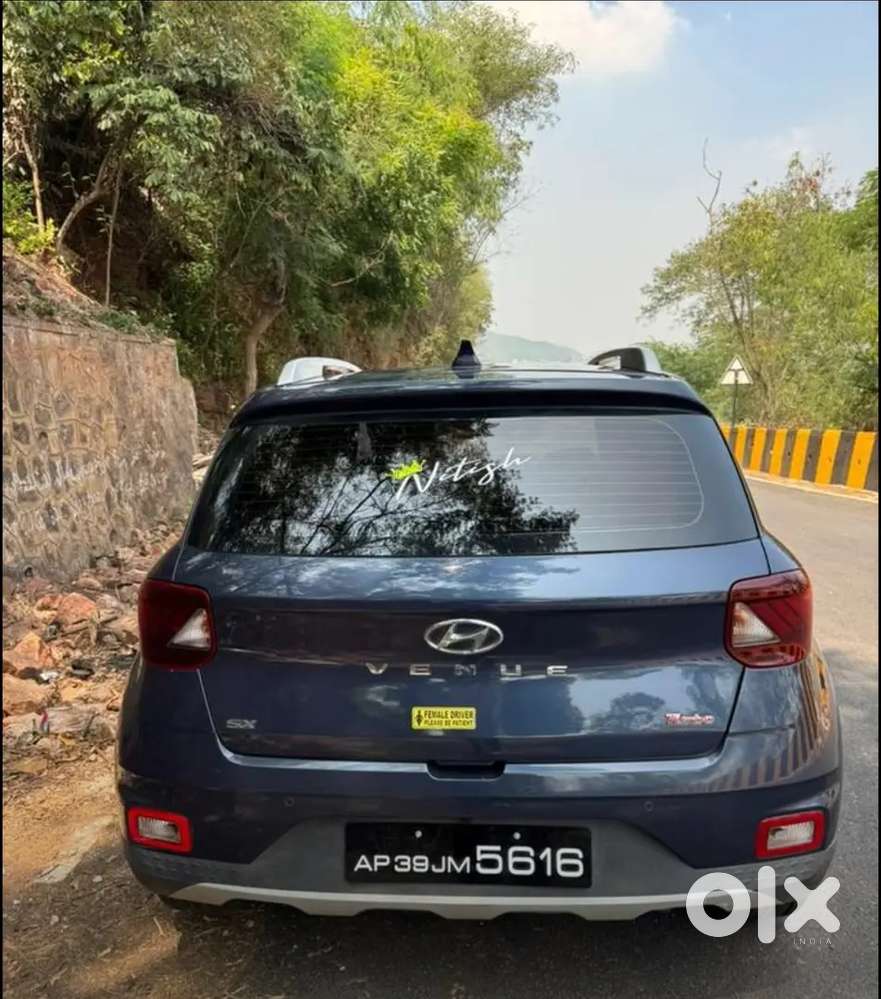 Hyundai Venue 2021