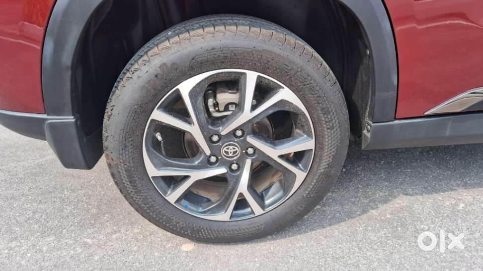 Toyota Urban Cruiser Hyryder 1.5 V Hybrid, 2024, Petrol