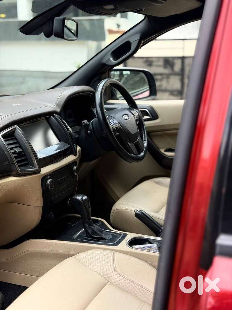 Ford Endeavour 2.2 Titanium At 4x2, 2016, Diesel